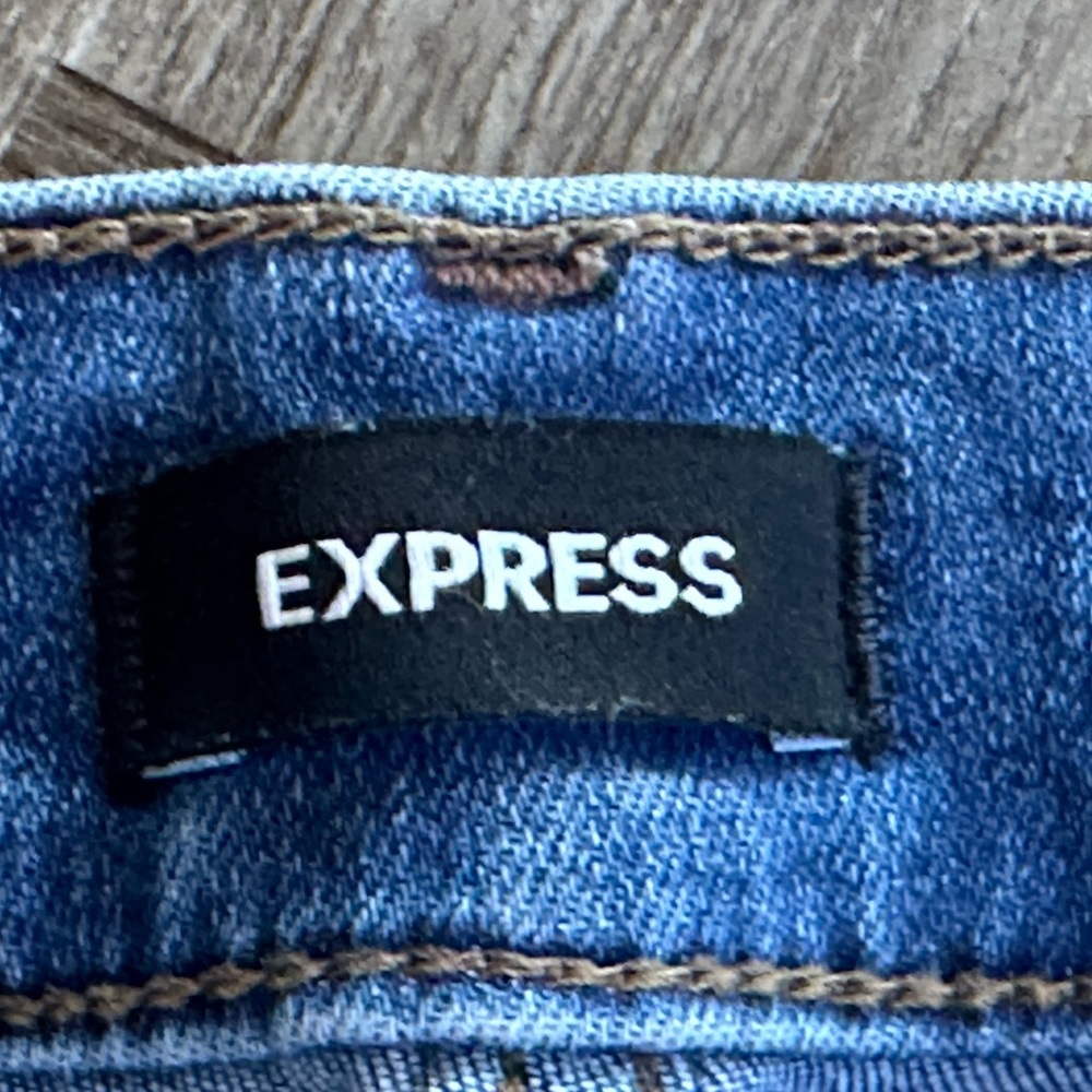 Jeans - Picture 3 of 5
